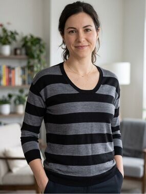 Merino Wool Sweater Top Stripes French Fine Luxurious Sporty Classic Parisian M